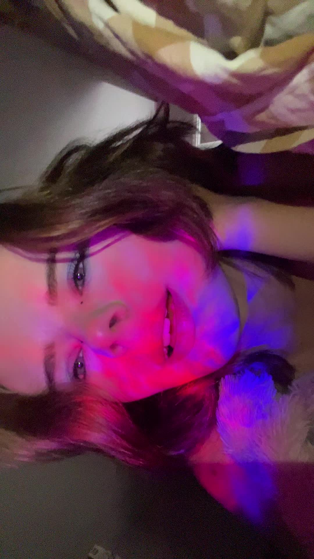 @nanou_