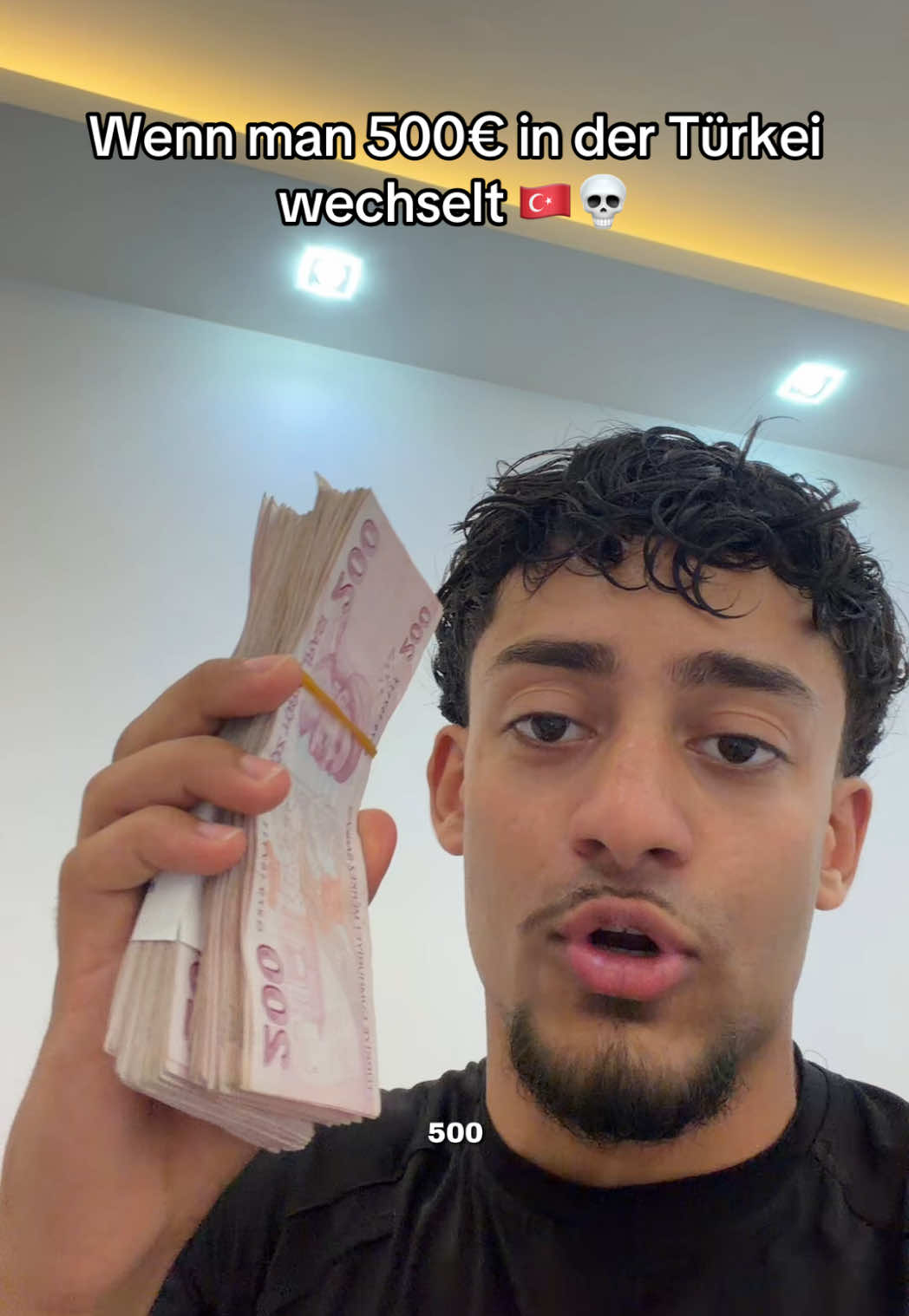 @𝐄 𝐌 𝐈 𝐍