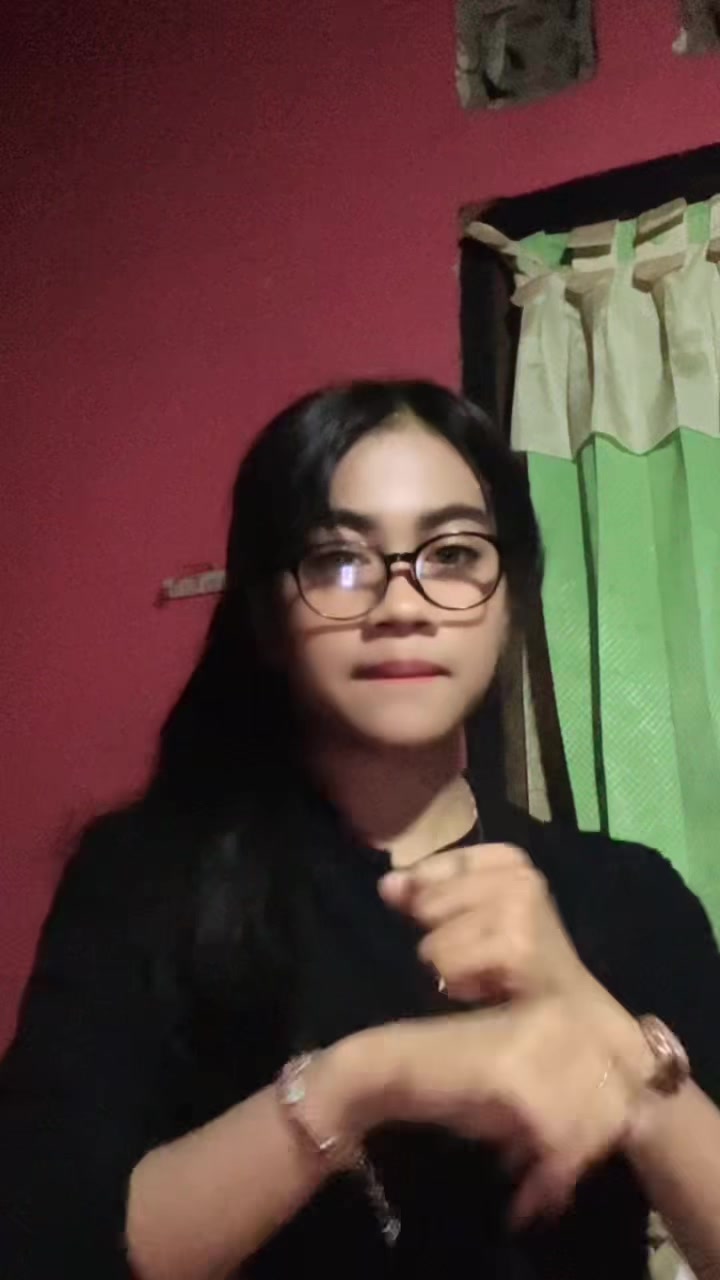 @lunless🕷️🥀