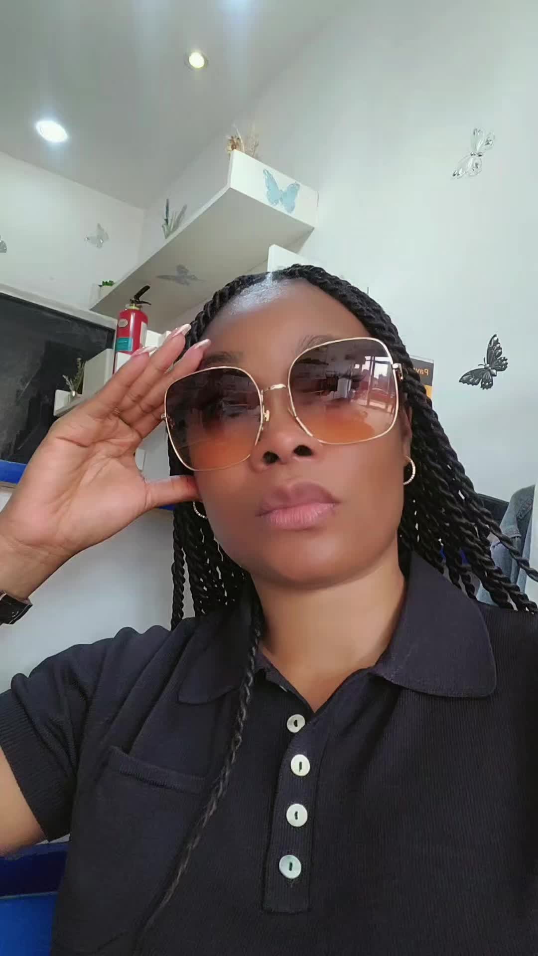 @Larissa Grâce Divine