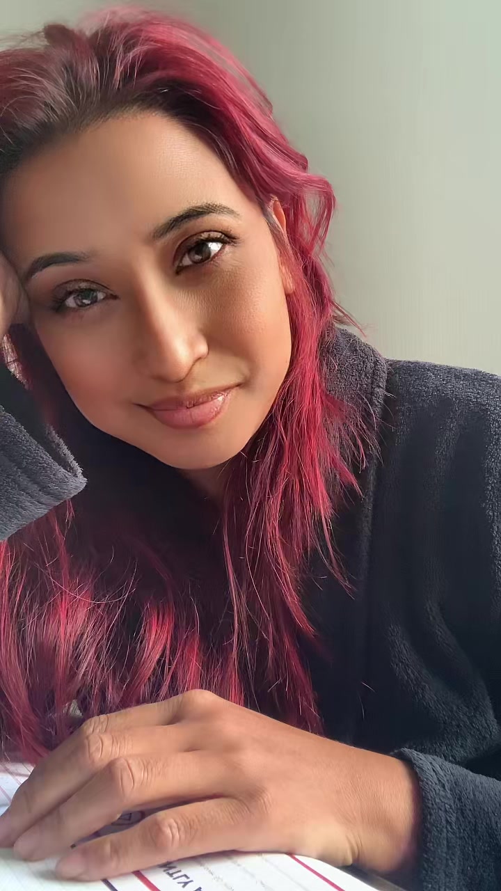@Minju 🇳🇵❤️🇬🇧