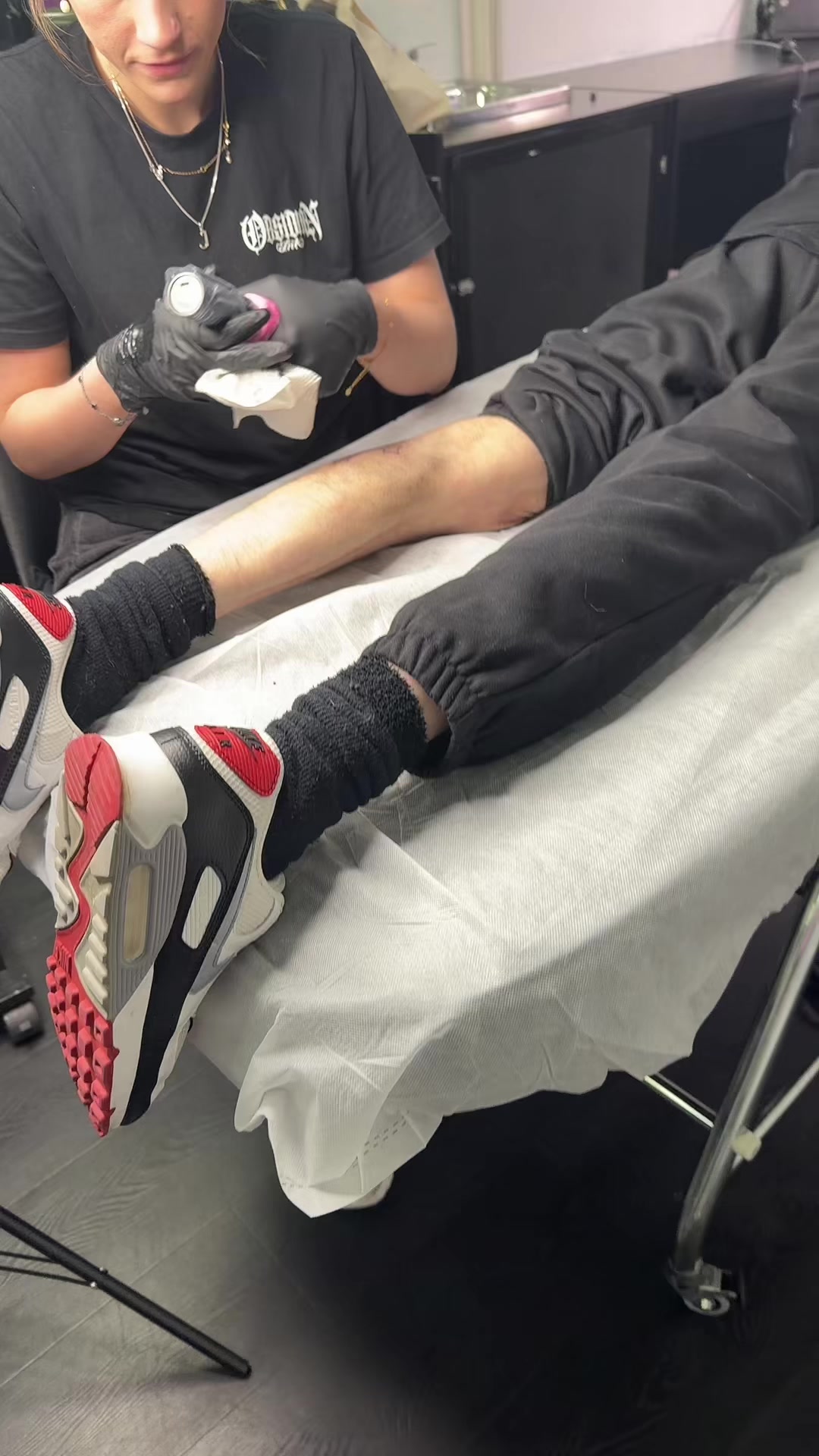 @Obsidian Ink Tattoo