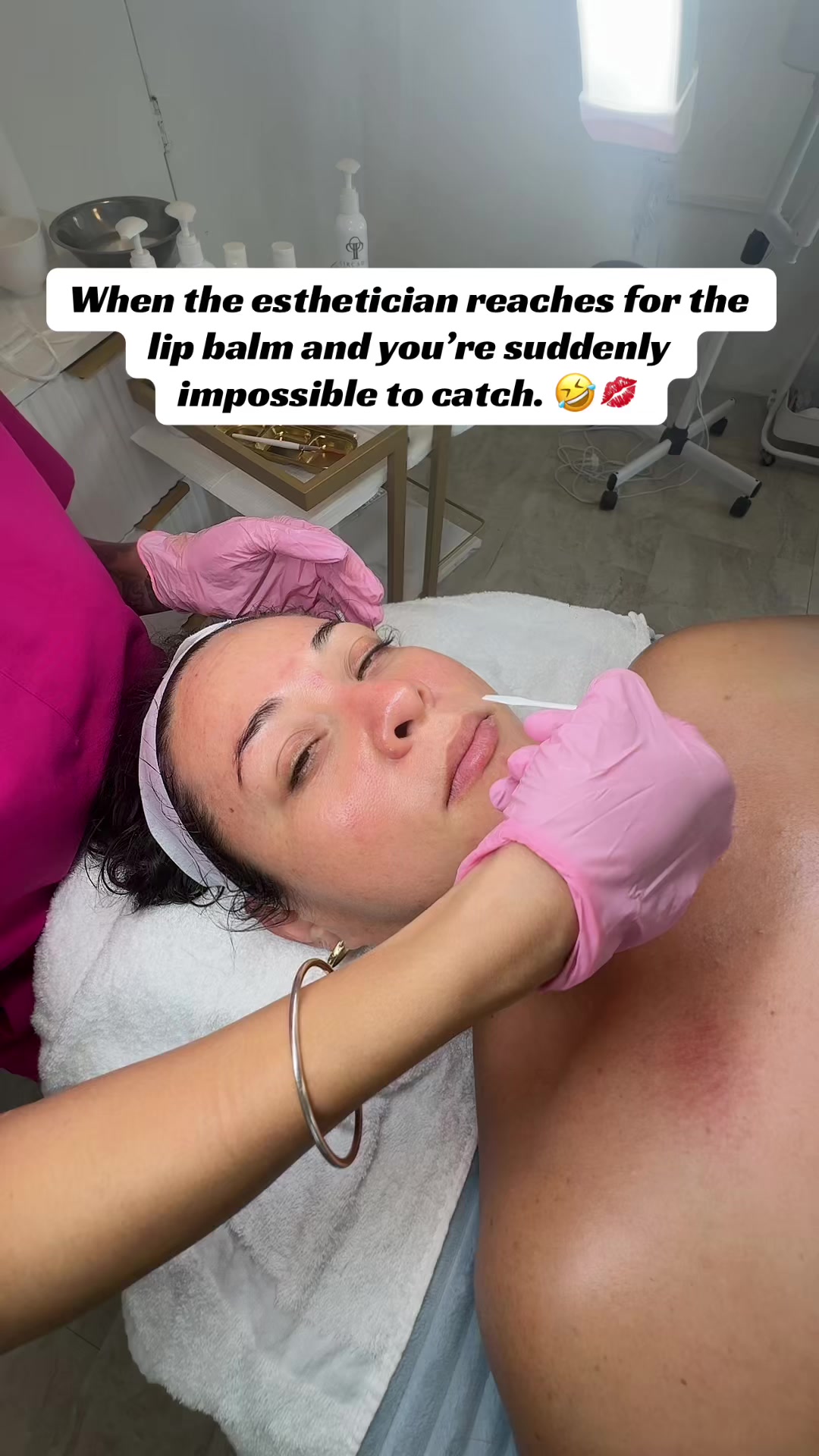 @K.