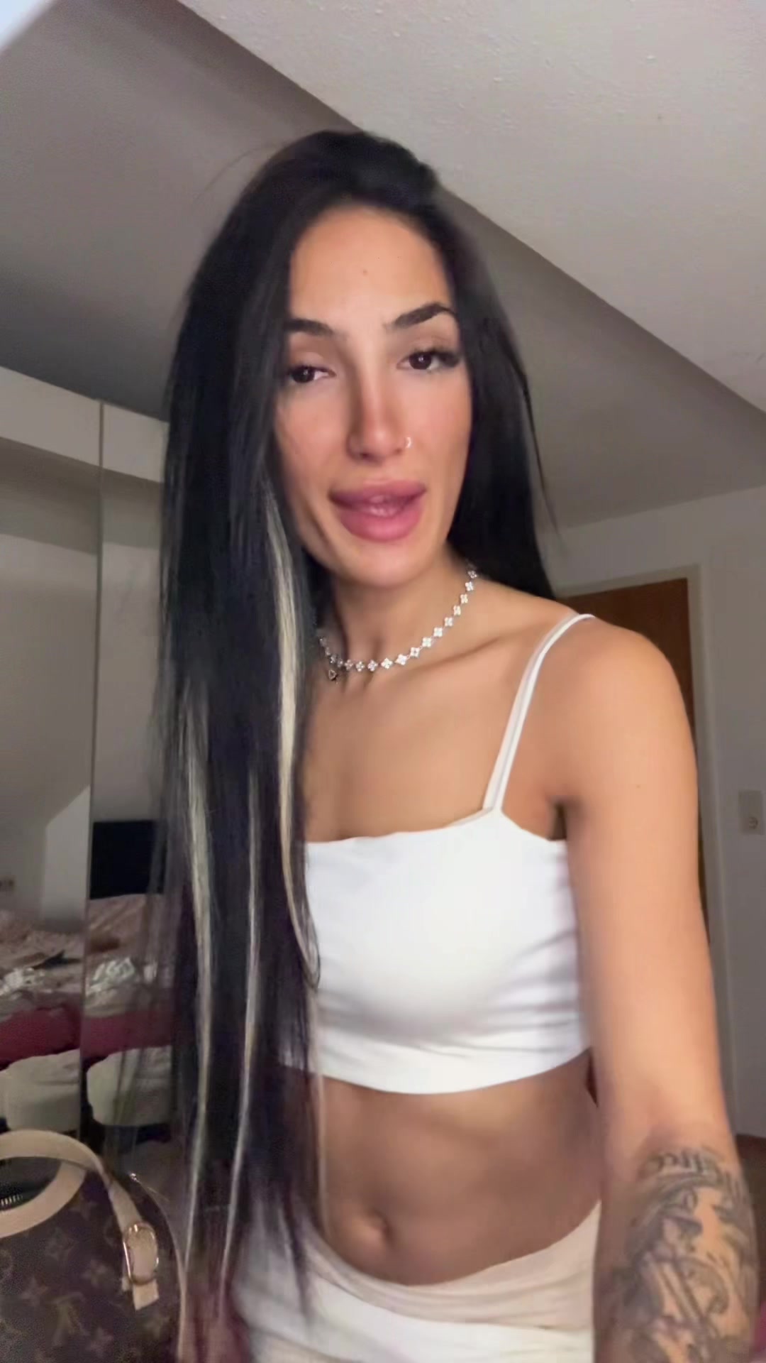 @Jenny