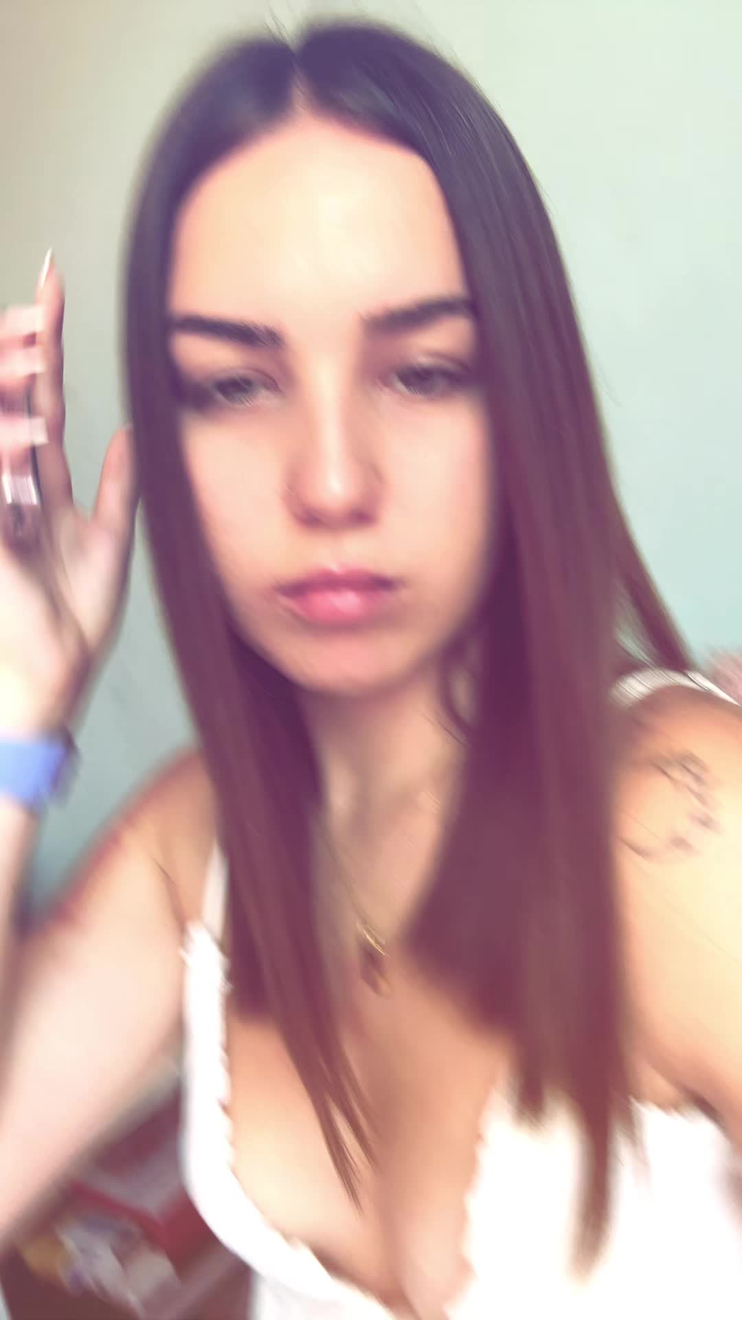 @anna