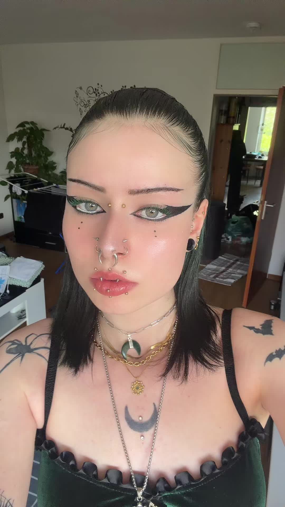 @๐í๐ฉ๐