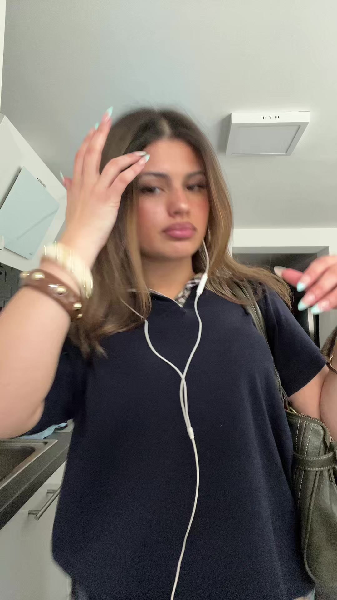 @melina98