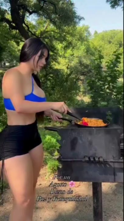 @Leyla Elizabeth Carbonero