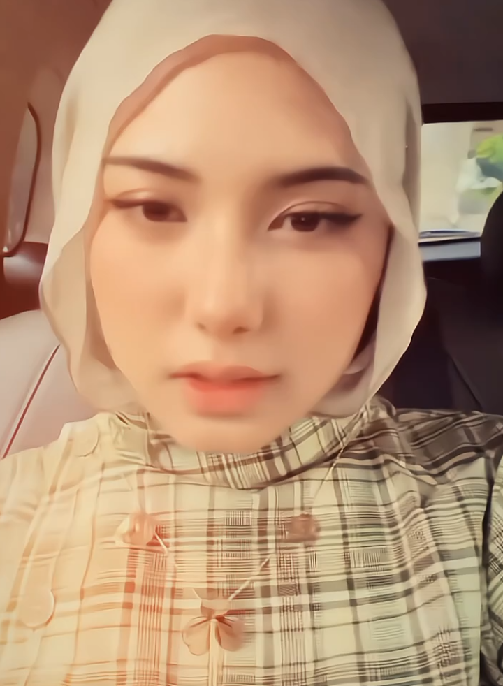 @f1r