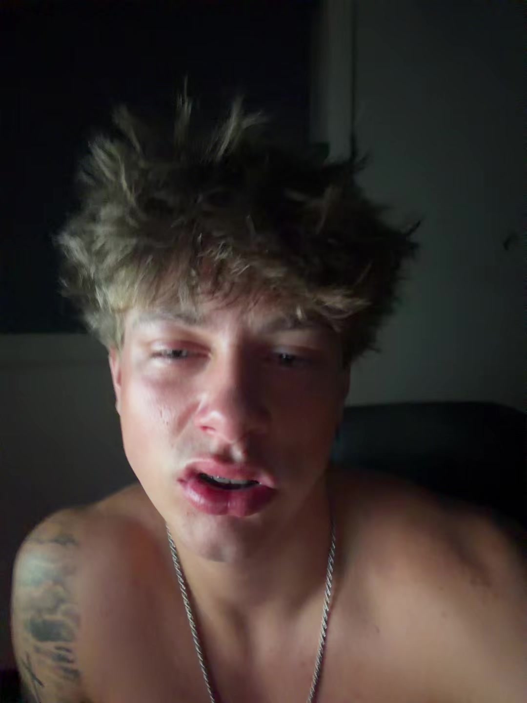 @ykYouLoveBrian