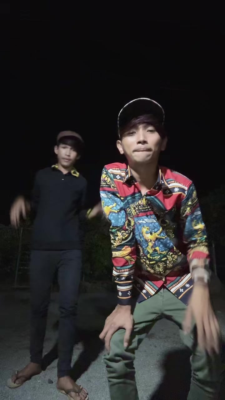 @๐