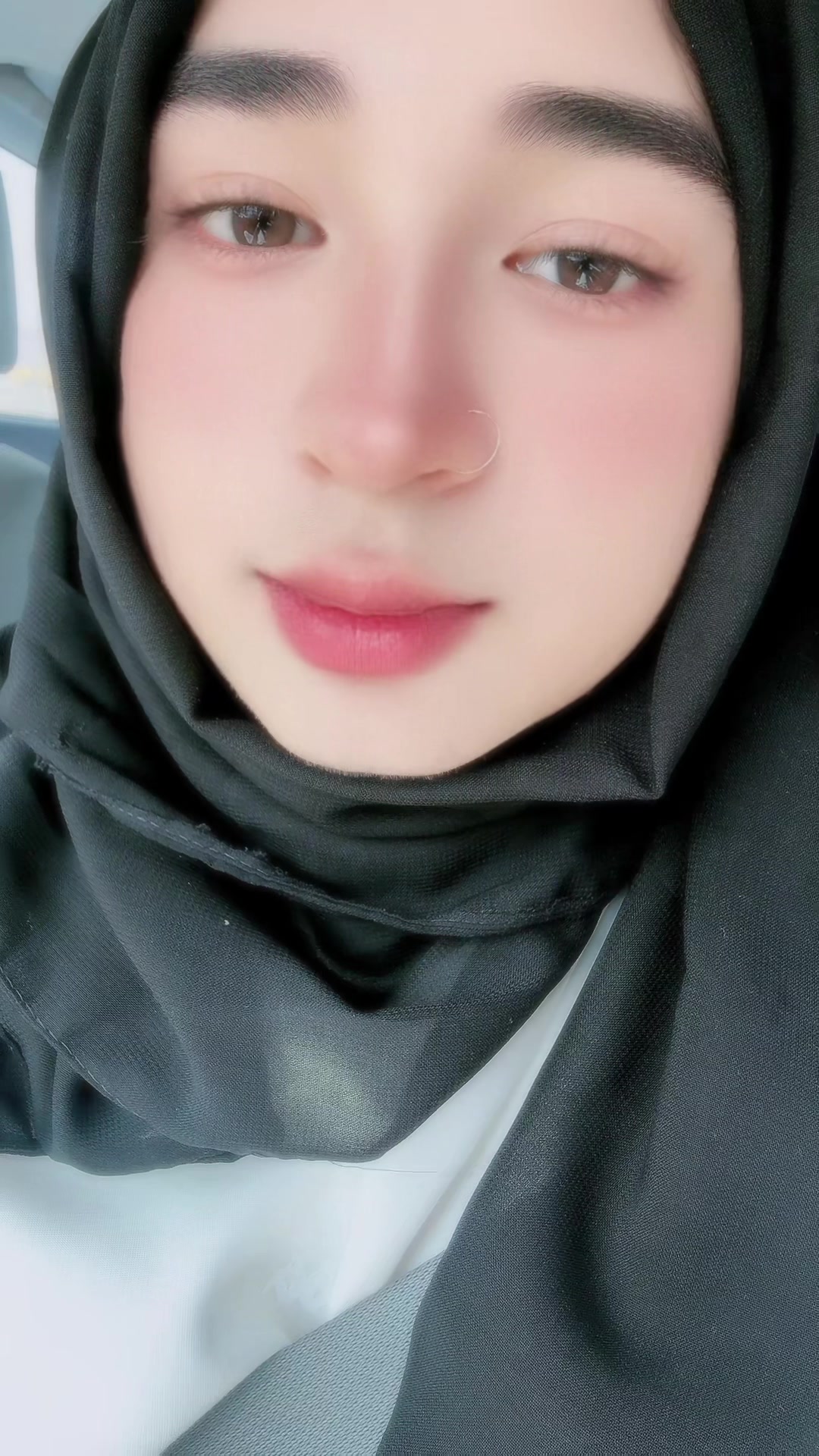 @Lishy🐣🇵🇰