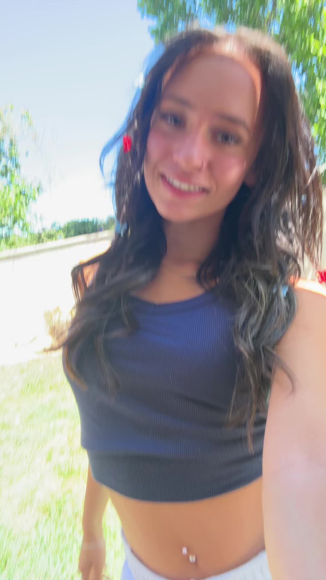 @B 🐝