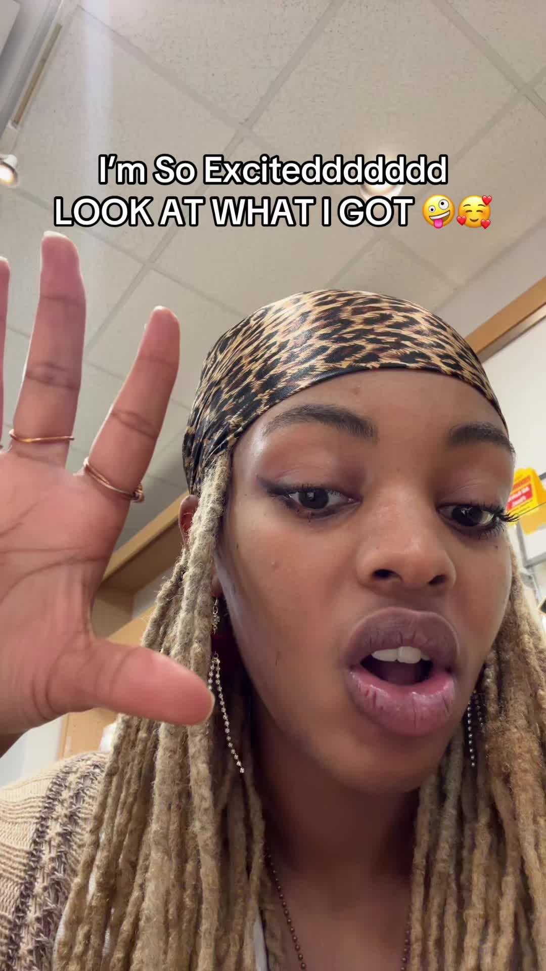 @thehausofvenom