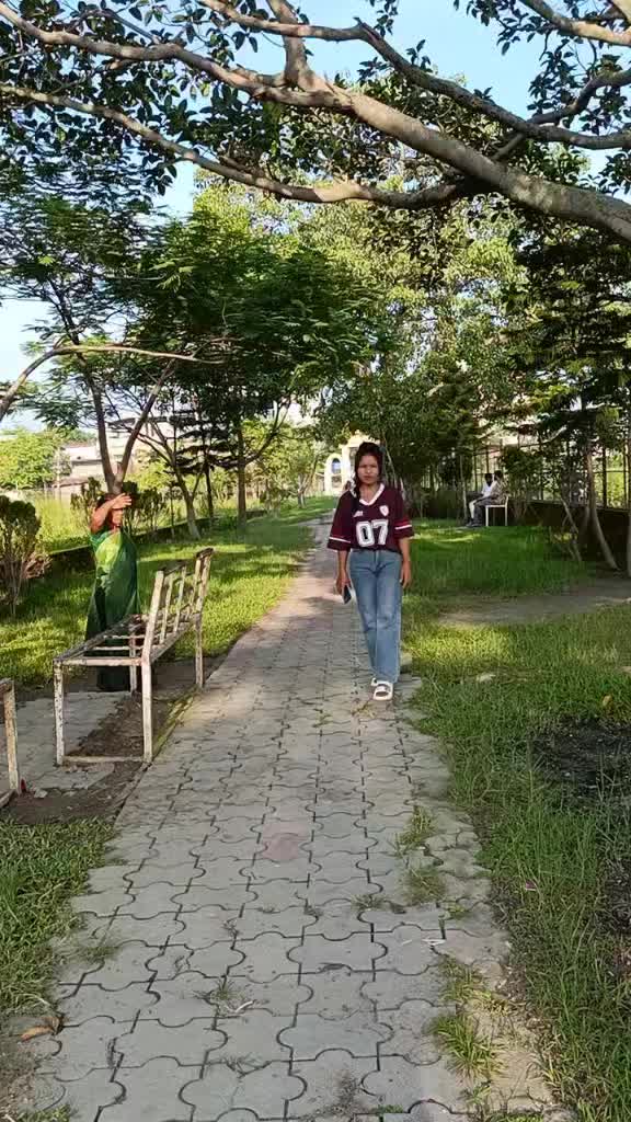 @Riya💫♥️