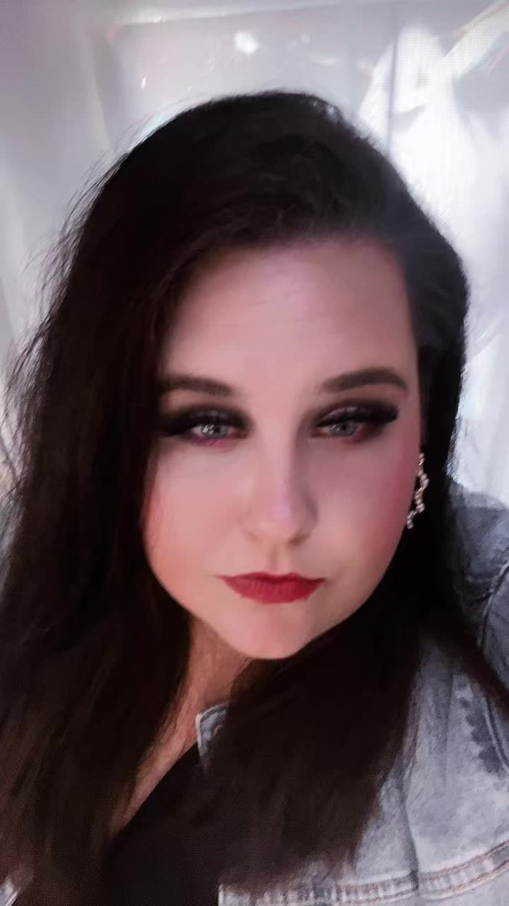 @CheekyyyMakeUp
