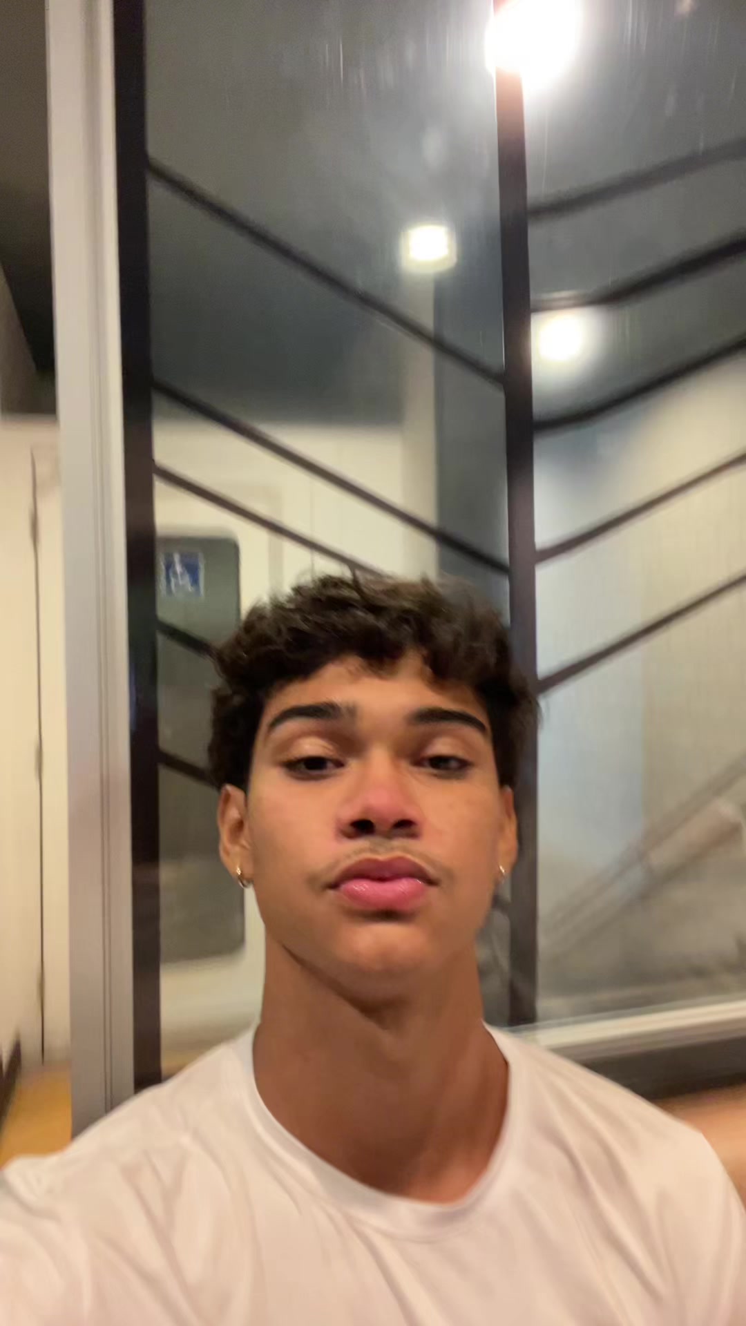 @Nego