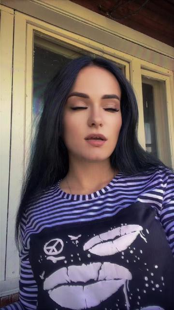 @Svetlana_Smaill0