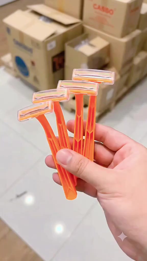 @Lạc Lạc