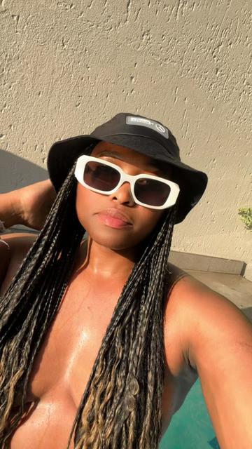 @Mrs_dululu_