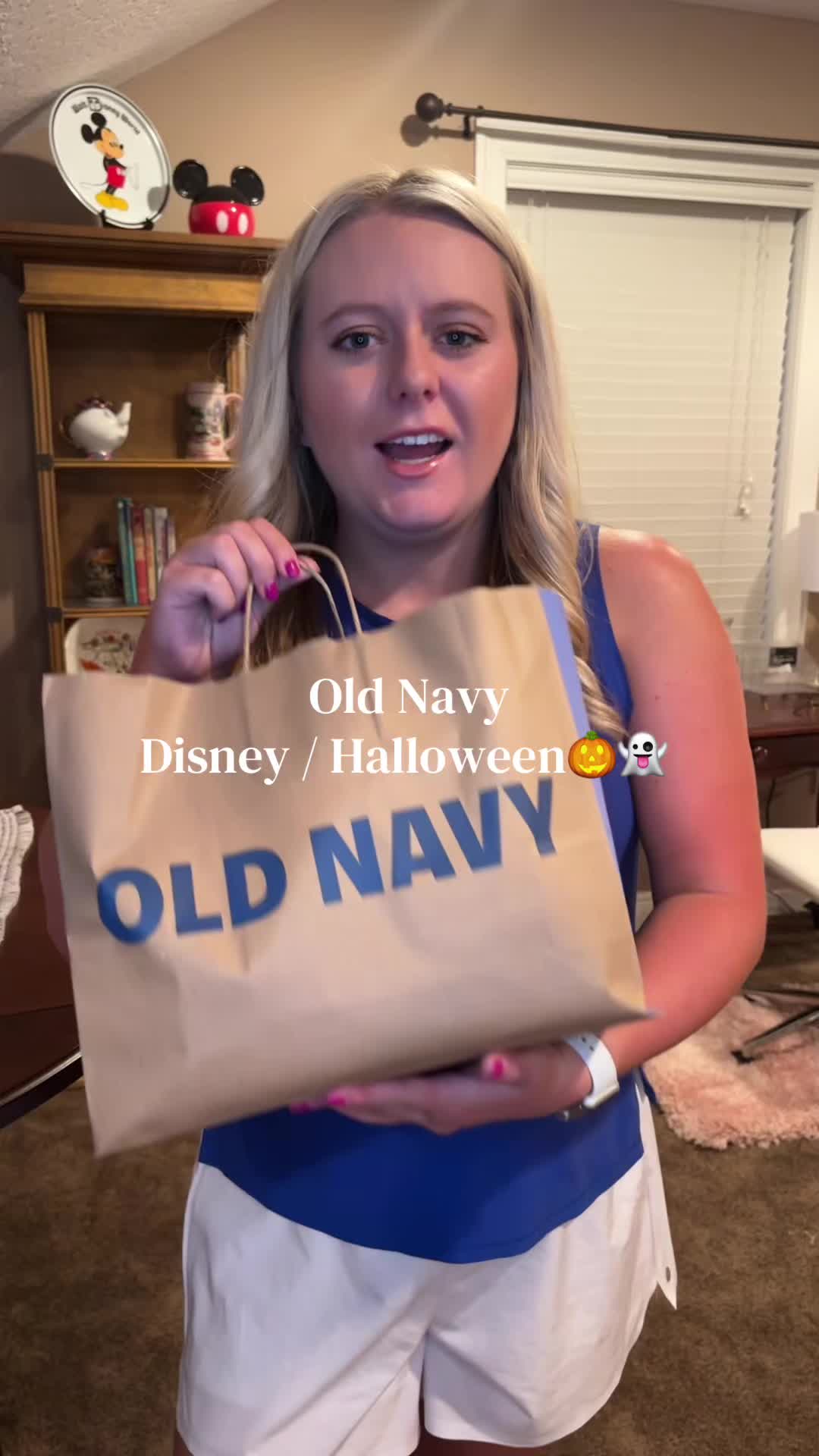 @smalltowndisneygirl