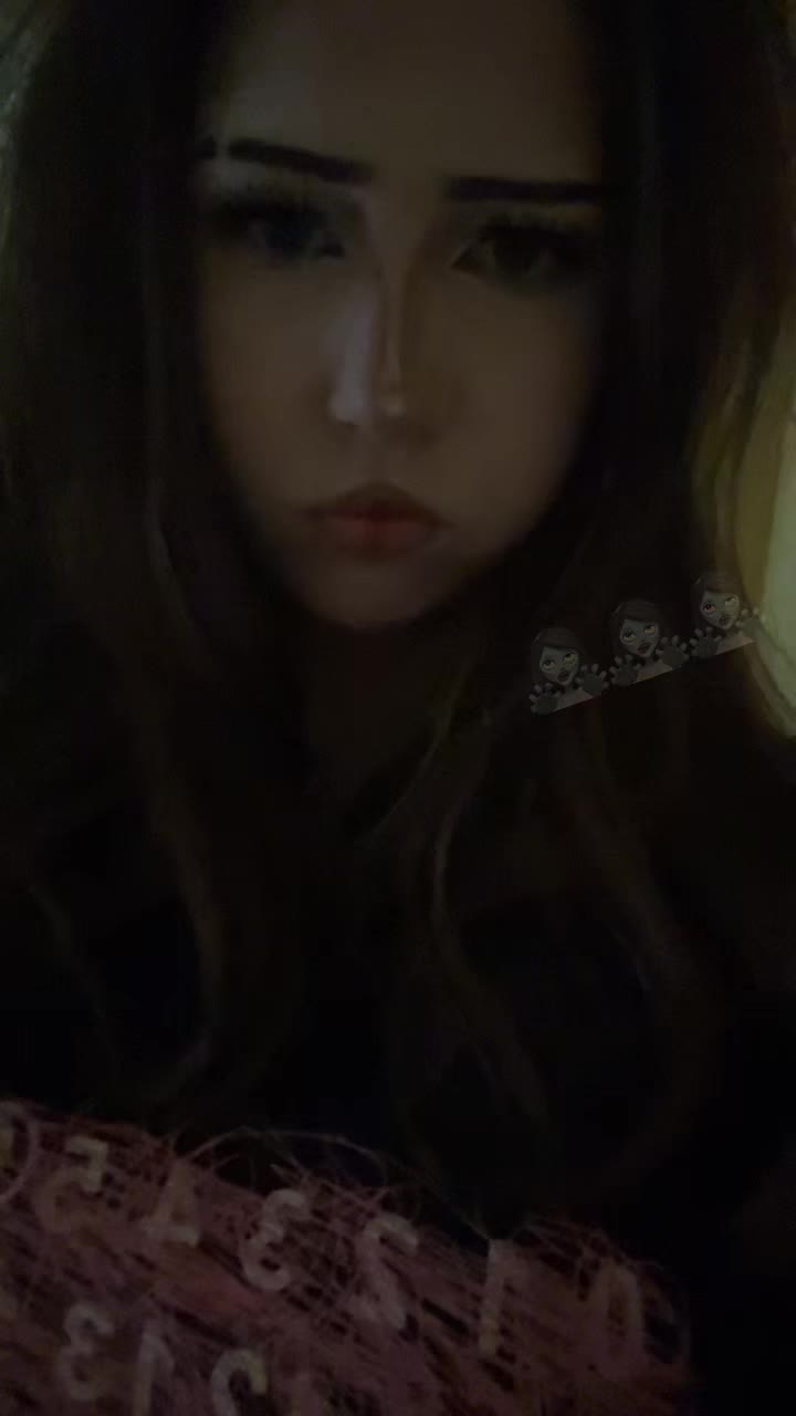 @fanailova🐶👅