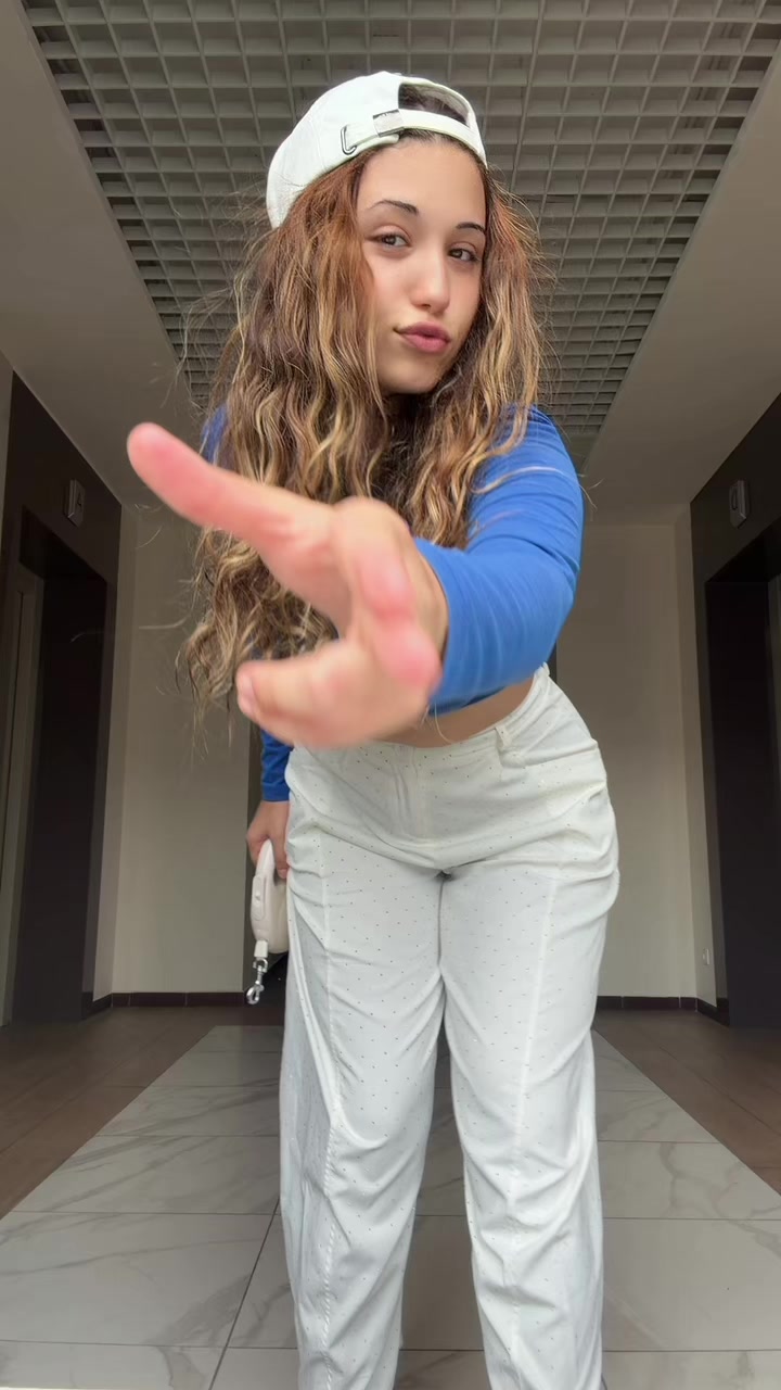 @Bebeee