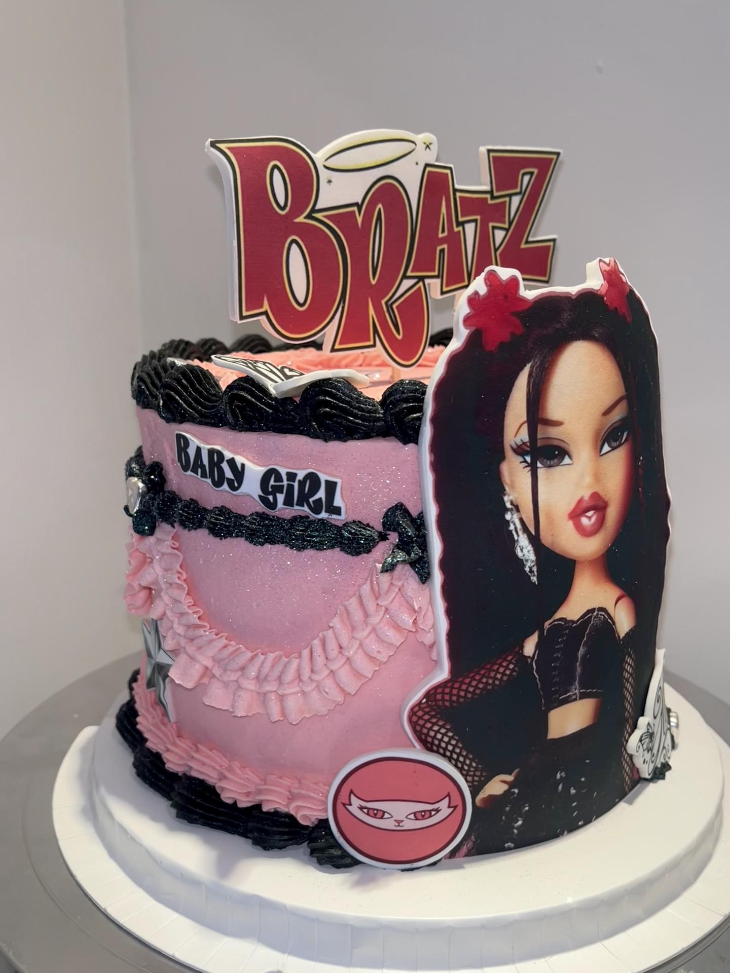 @SugarandBizarre