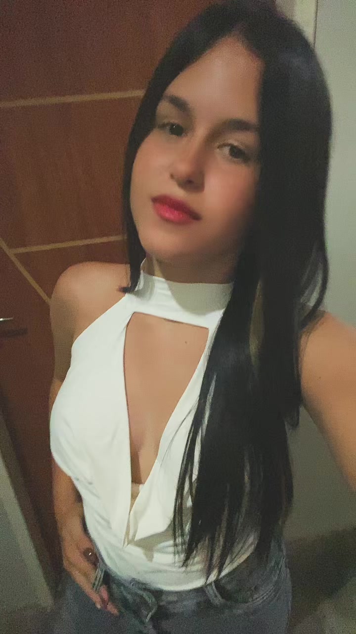 @_m.ceciliia