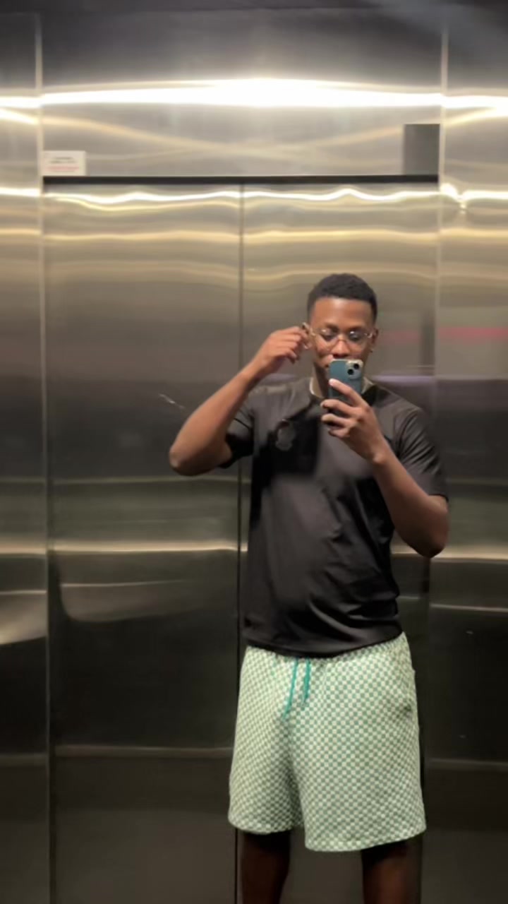 @bhubesi_
