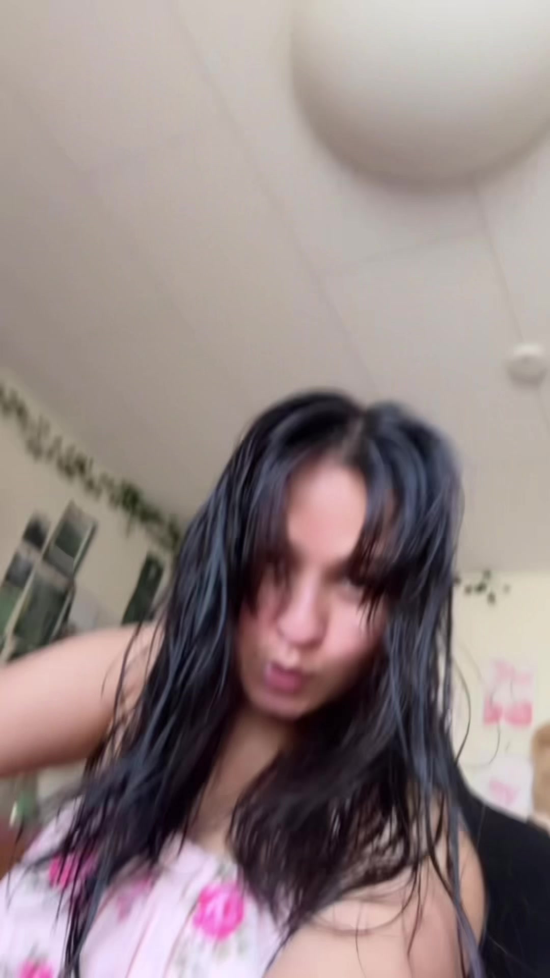 @ALINA🌸