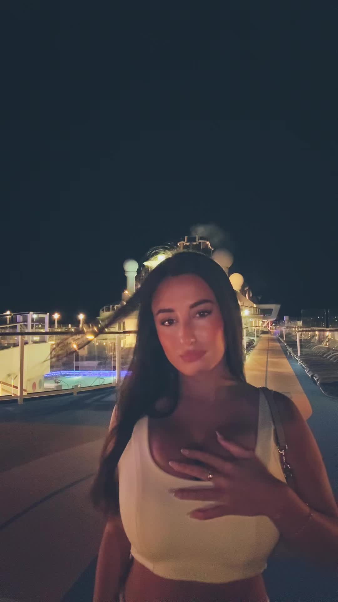 @Angela 🐰