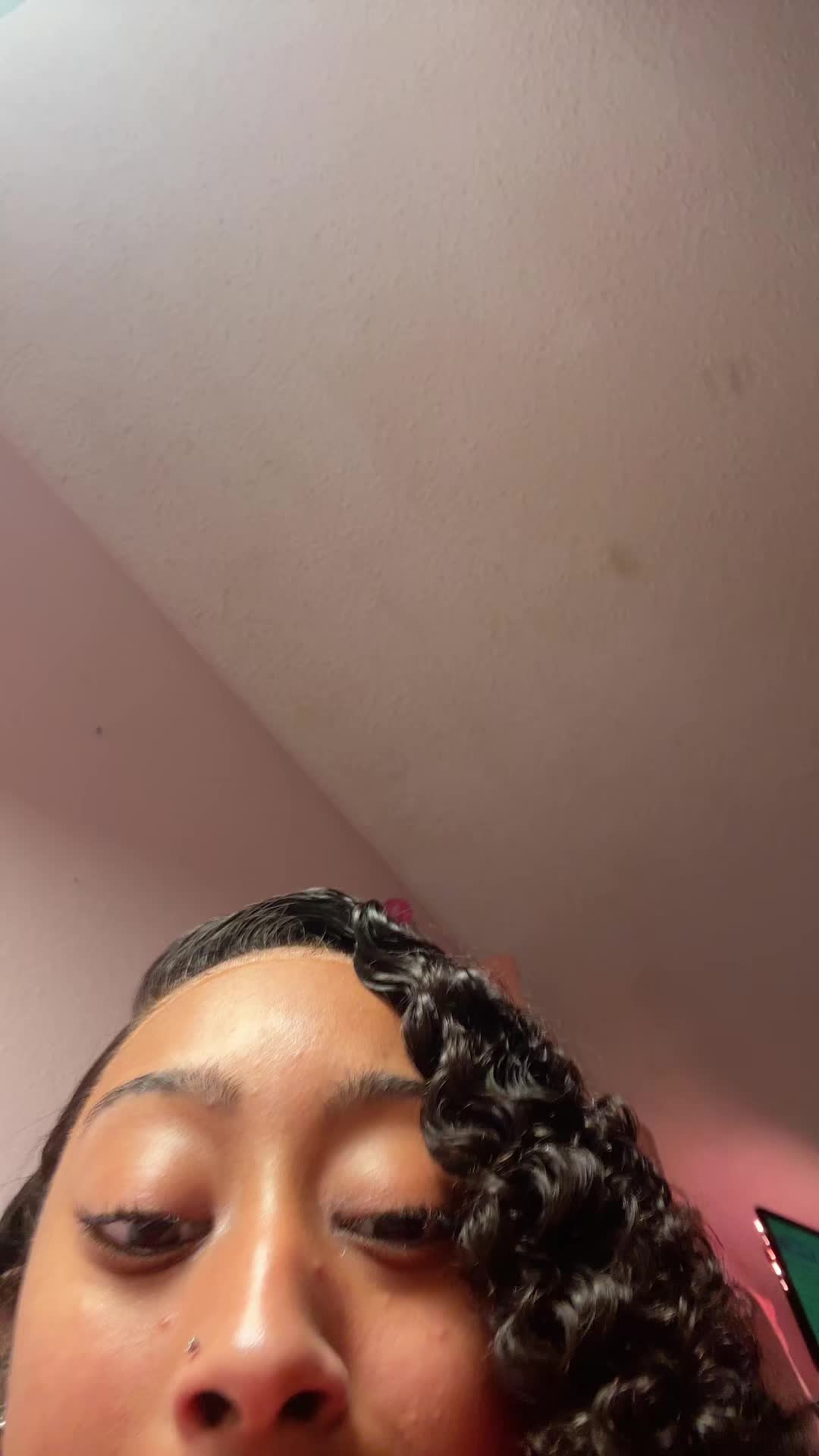 @Love4niahh
