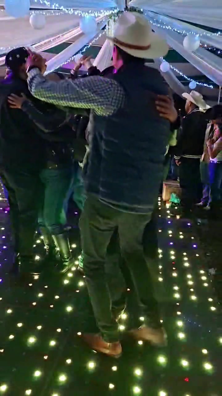 @☘️MEJ&Iacute;A ☘️T&Eacute;LLEZ ☘️ RODRIGO🤠
