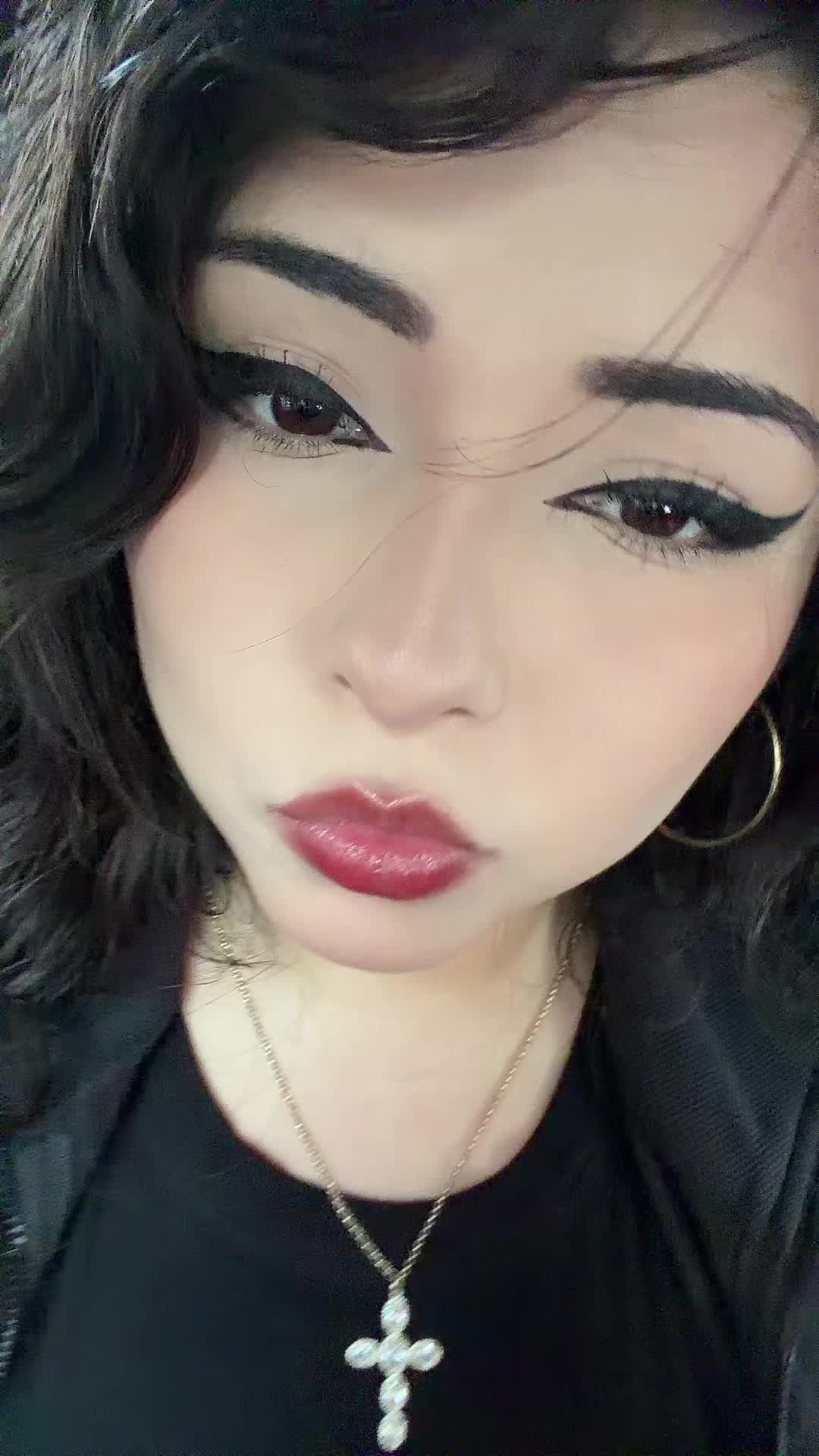 @༺ 𝓚 ༻