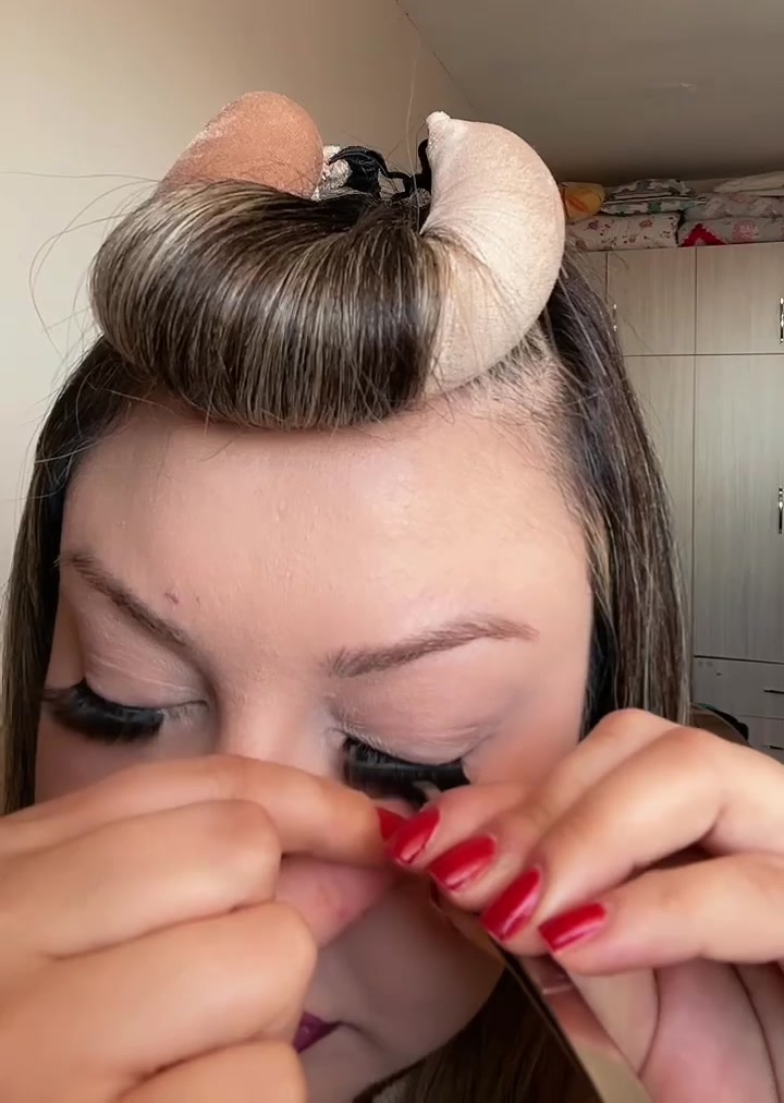 @Zeynebimmmlashes