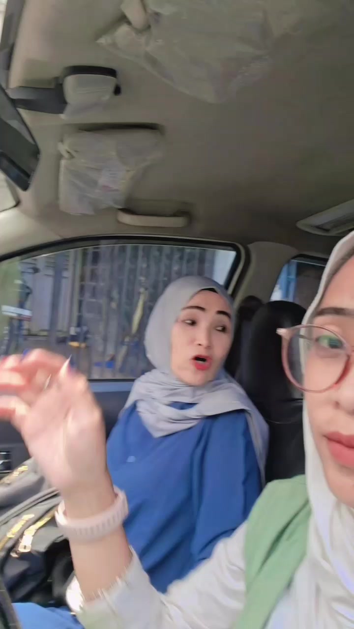 @dari kontak anda ♈April🔥