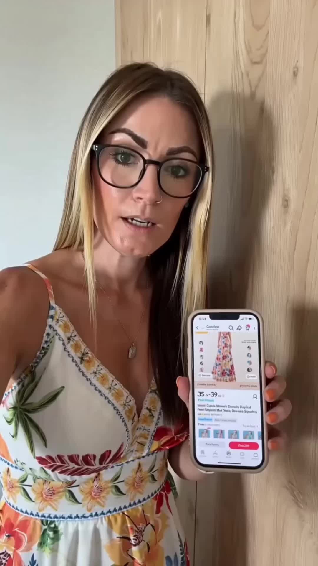 @Sarah | Real Mom&bull;Beauty&bull;Laughs