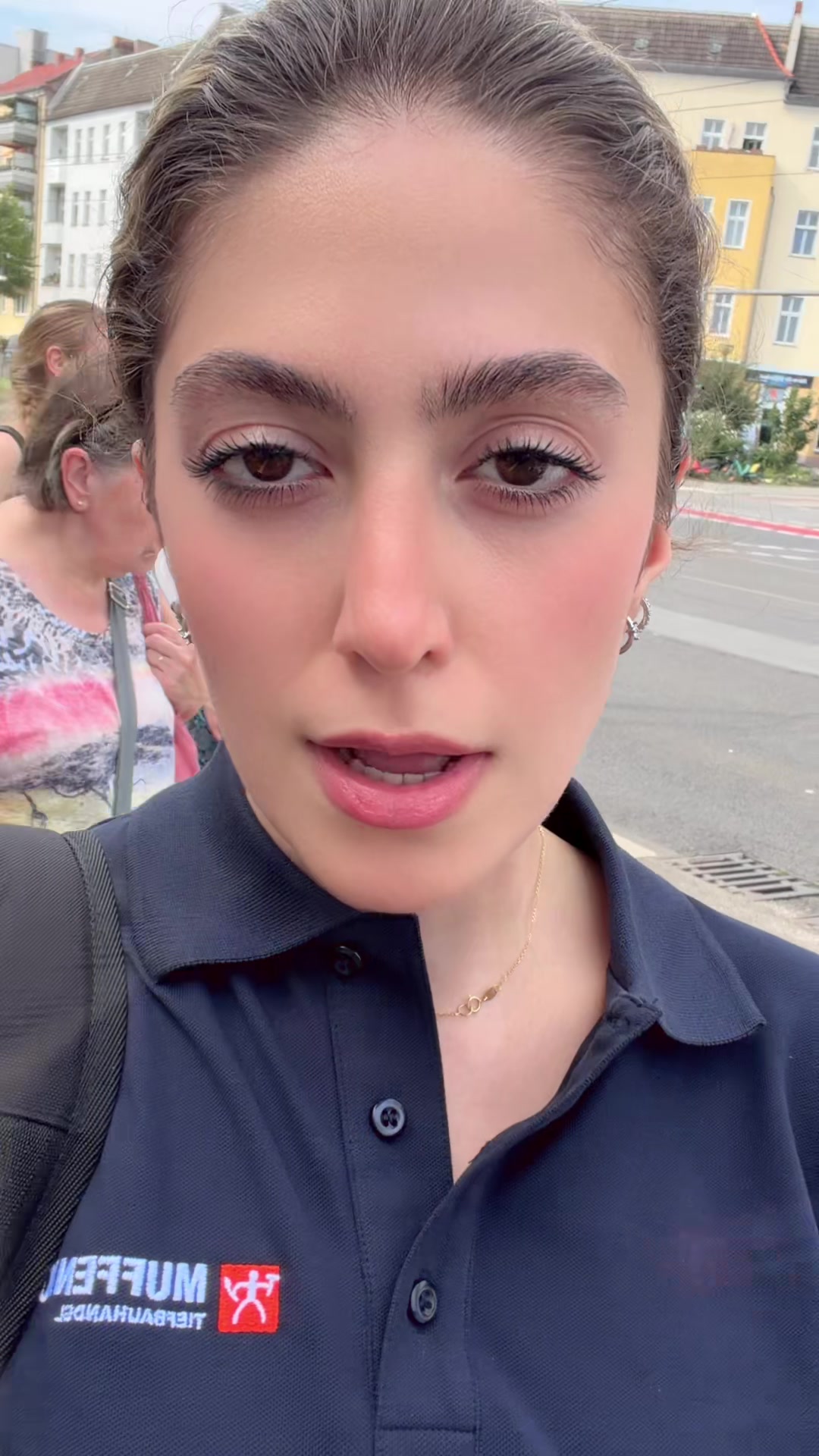 @nadia