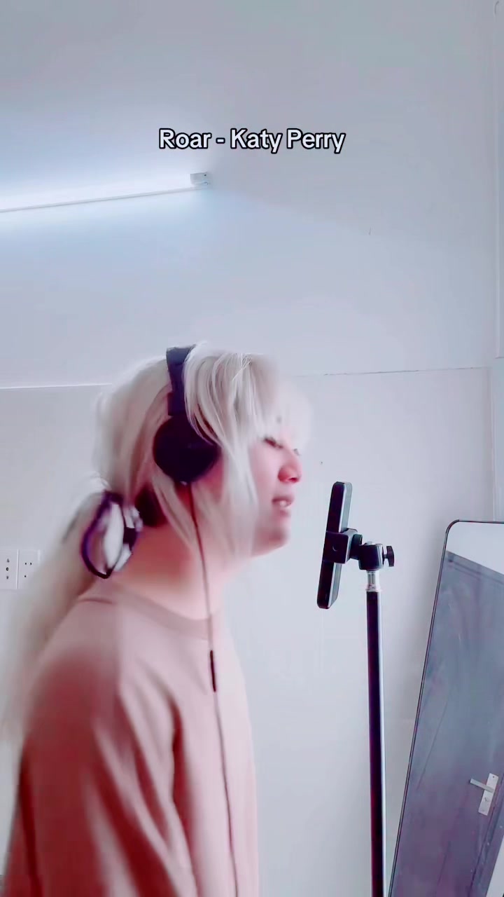 @Quàng Quanh
