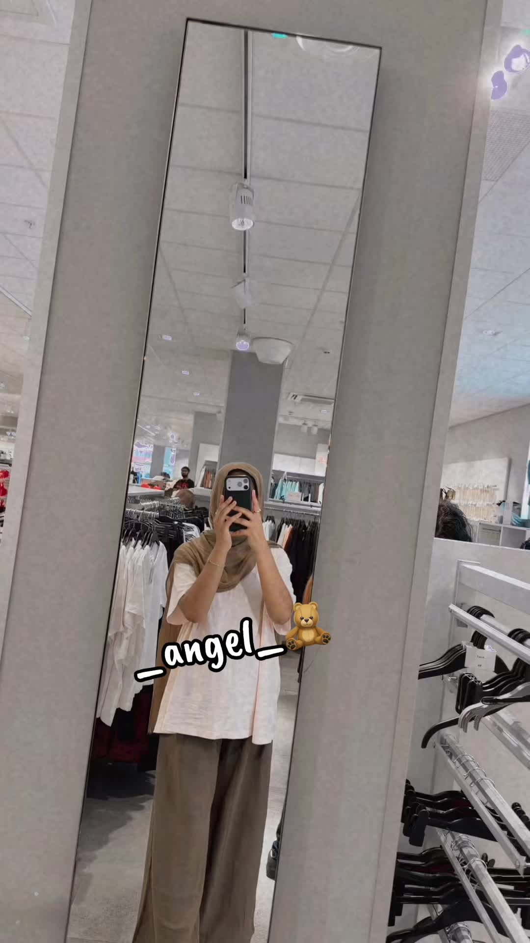 @_Angel_🧸