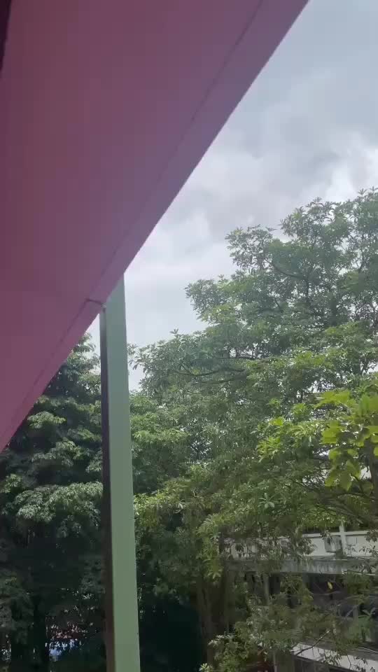 @Thiyawat.