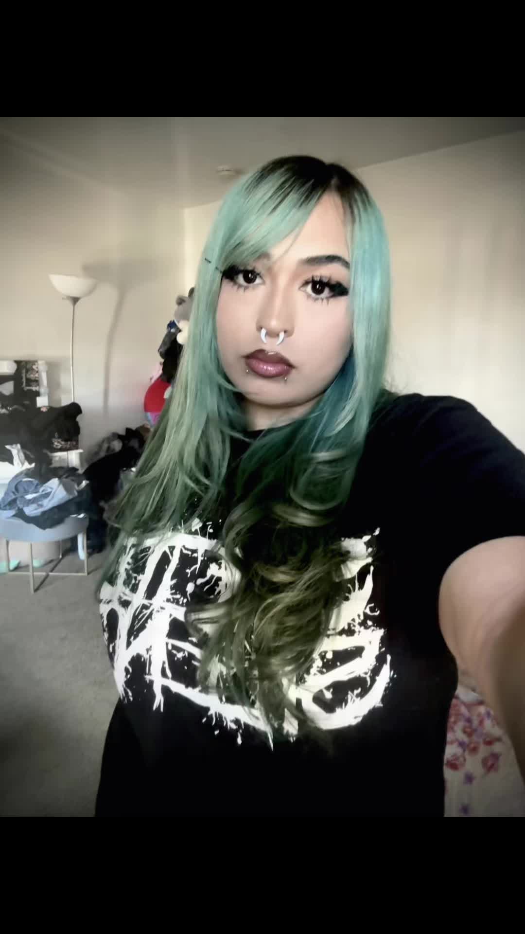 @🧁