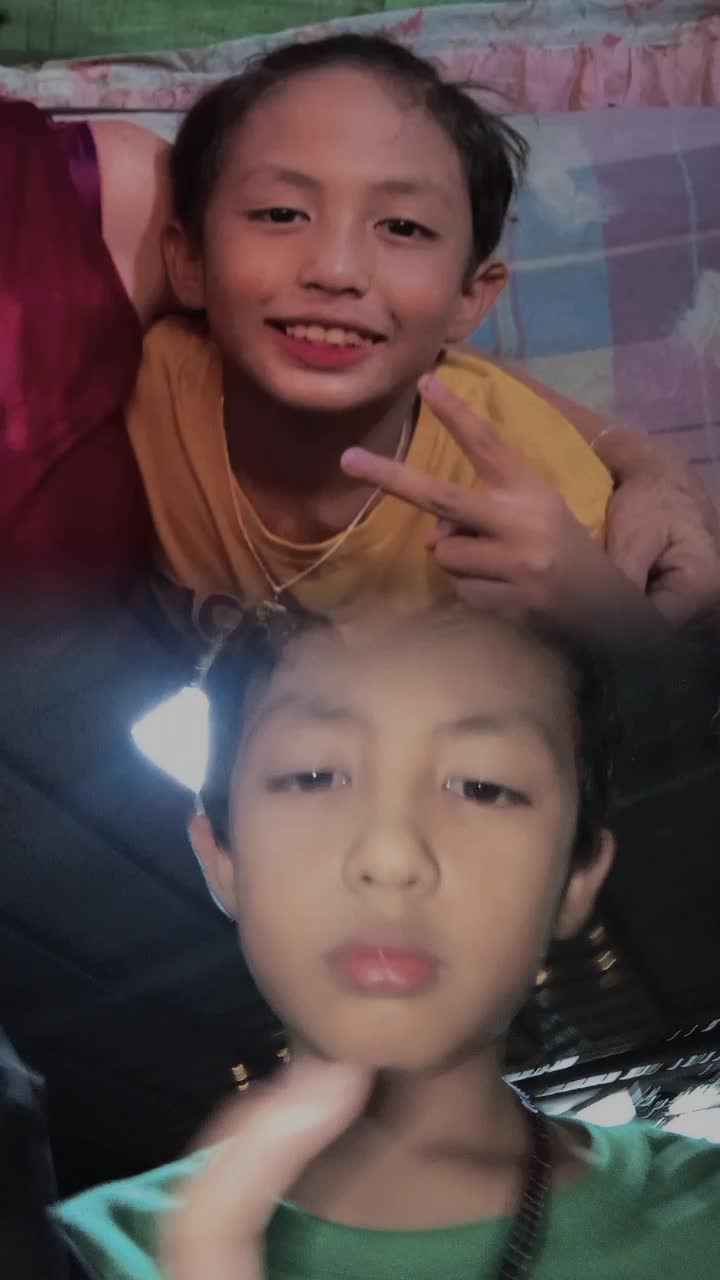 @James๐