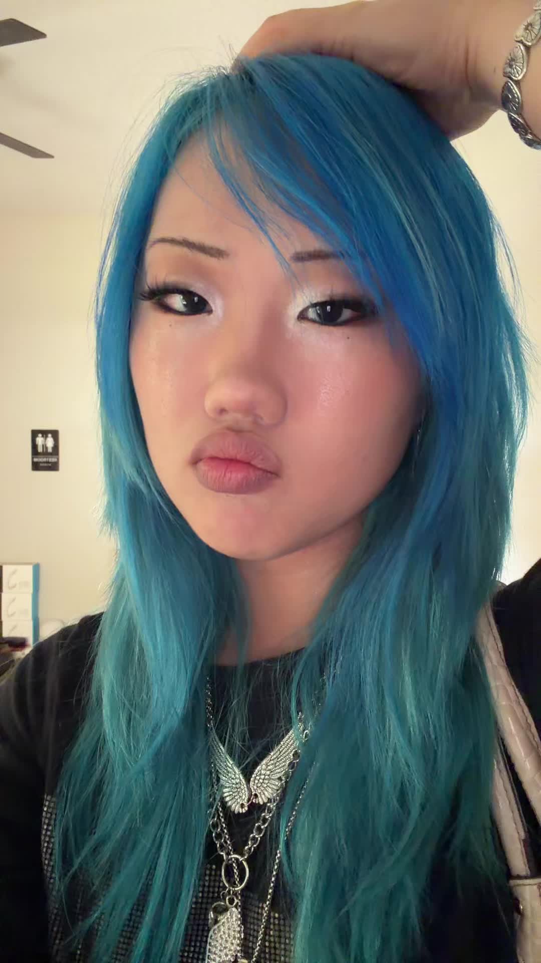 @clitterbomb🪽