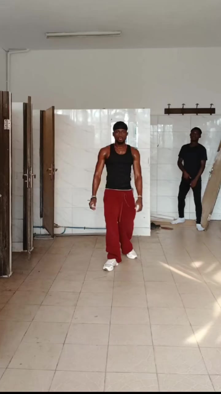 @KALAKI LE TCHÉ