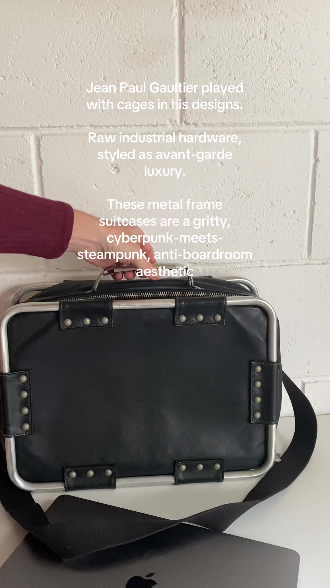 @hollowroadvintage