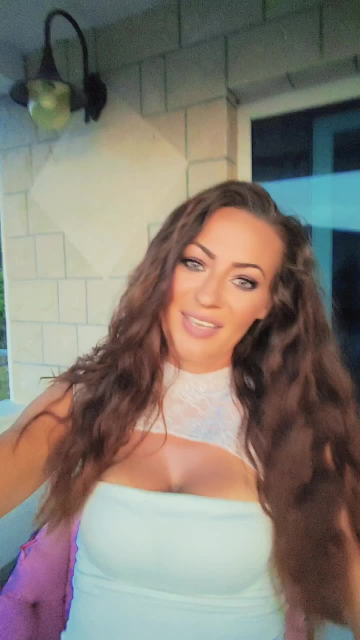 @Atina11