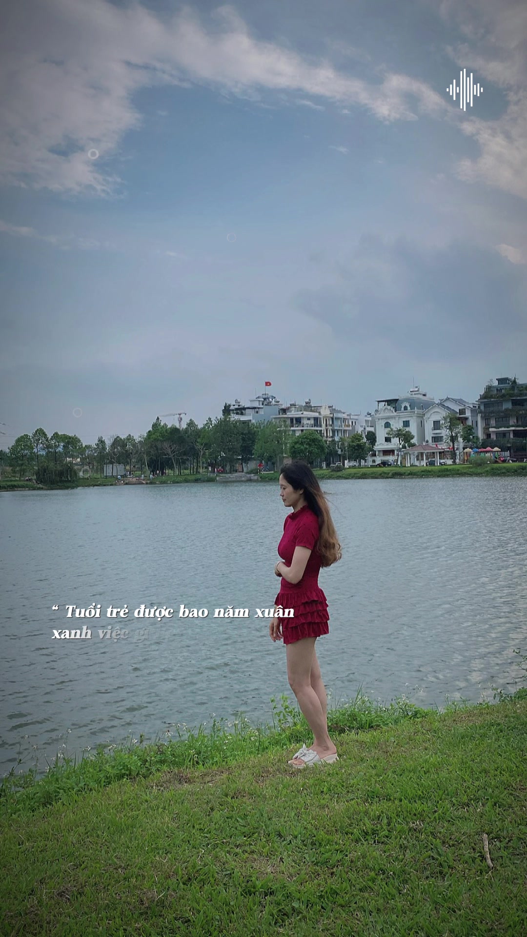 @nu_hoang_nuoc_mat_98bg