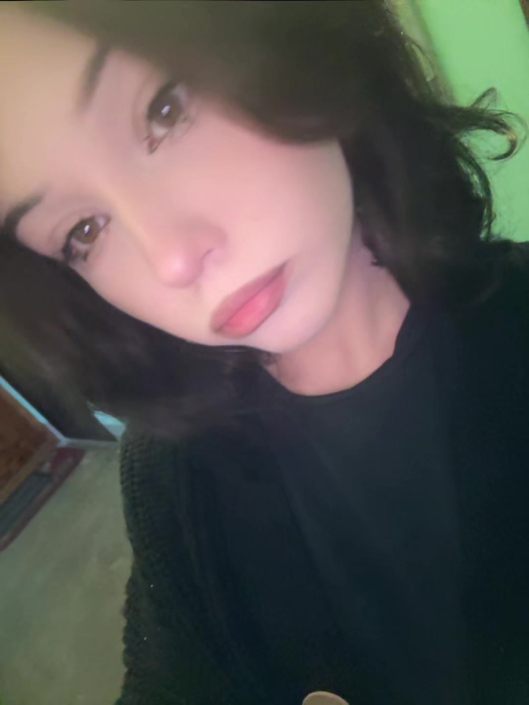 @👅